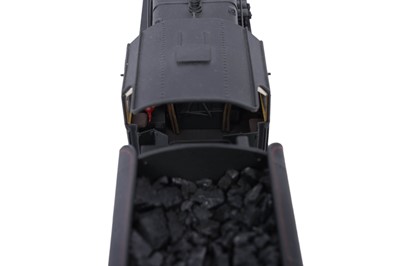 Lot 20 - A metal kit-built 0-gauge two rail electric 4-6-0 locomotive and six-wheel tender