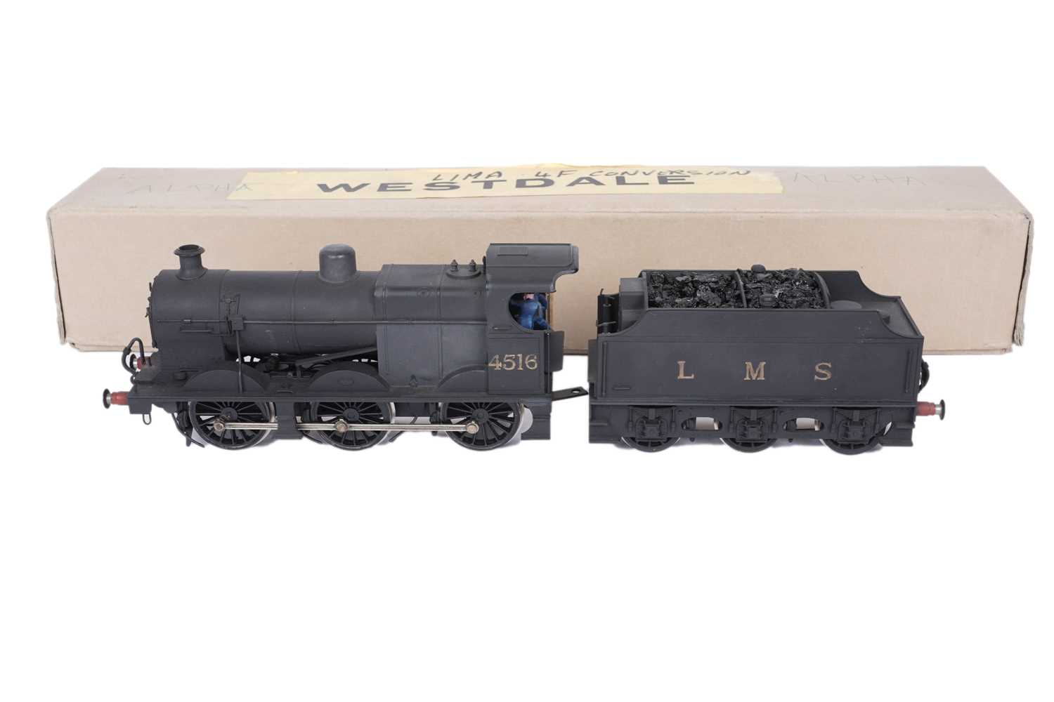 Lot 21 - A Lima 0-gauge electric 0-6-0 locomotive and six-wheel tender