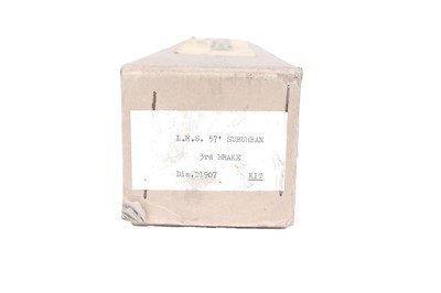 Lot 21 - A Lima 0-gauge electric 0-6-0 locomotive and six-wheel tender