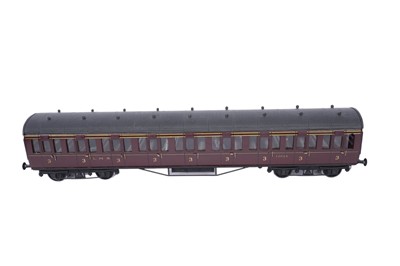 Lot 34 - Two 0-gauge kit-built carriages