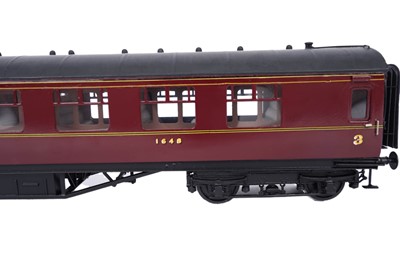 Lot 35 - Two boxed Westdale 0-gauge carriages