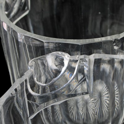 Lot 77 - A set of six Regency wine glass rinsers