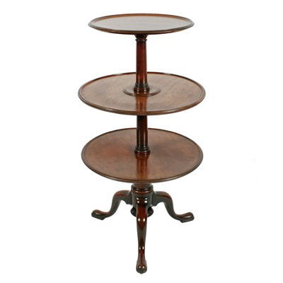 Lot 1437 - A George III mahogany three-tier dumb waiter