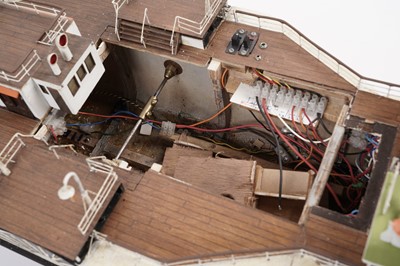 Lot 678 - A hand-built remote control scale model of a paddle steamboat