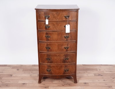 Lot 98 - A Georgian style mahogany bowfront chest of drawers