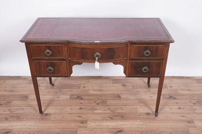 Lot 89 - An Edwardian mahogany and writing desk