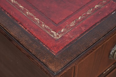 Lot 89 - An Edwardian mahogany and writing desk