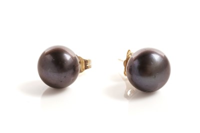 Lot 59 - A pair of cultured black pearl stud earrings