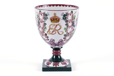 Lot 473 - ﻿A Royal Doulton Wemyss Centenary decorative ceramic goblet