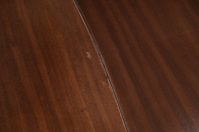 Lot 821 - A part Elliots of Newbury dining room suite