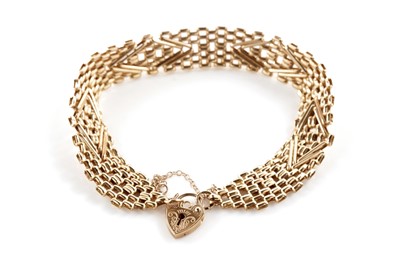 Lot 78 - A 9ct yellow gold gate link bracelet