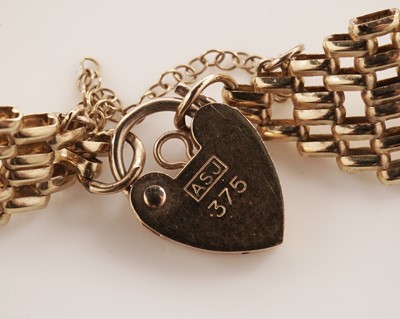 Lot 78 - A 9ct yellow gold gate link bracelet