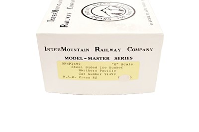 Lot 81 - A collection of InterMountain Railway Company 0 scale model kits