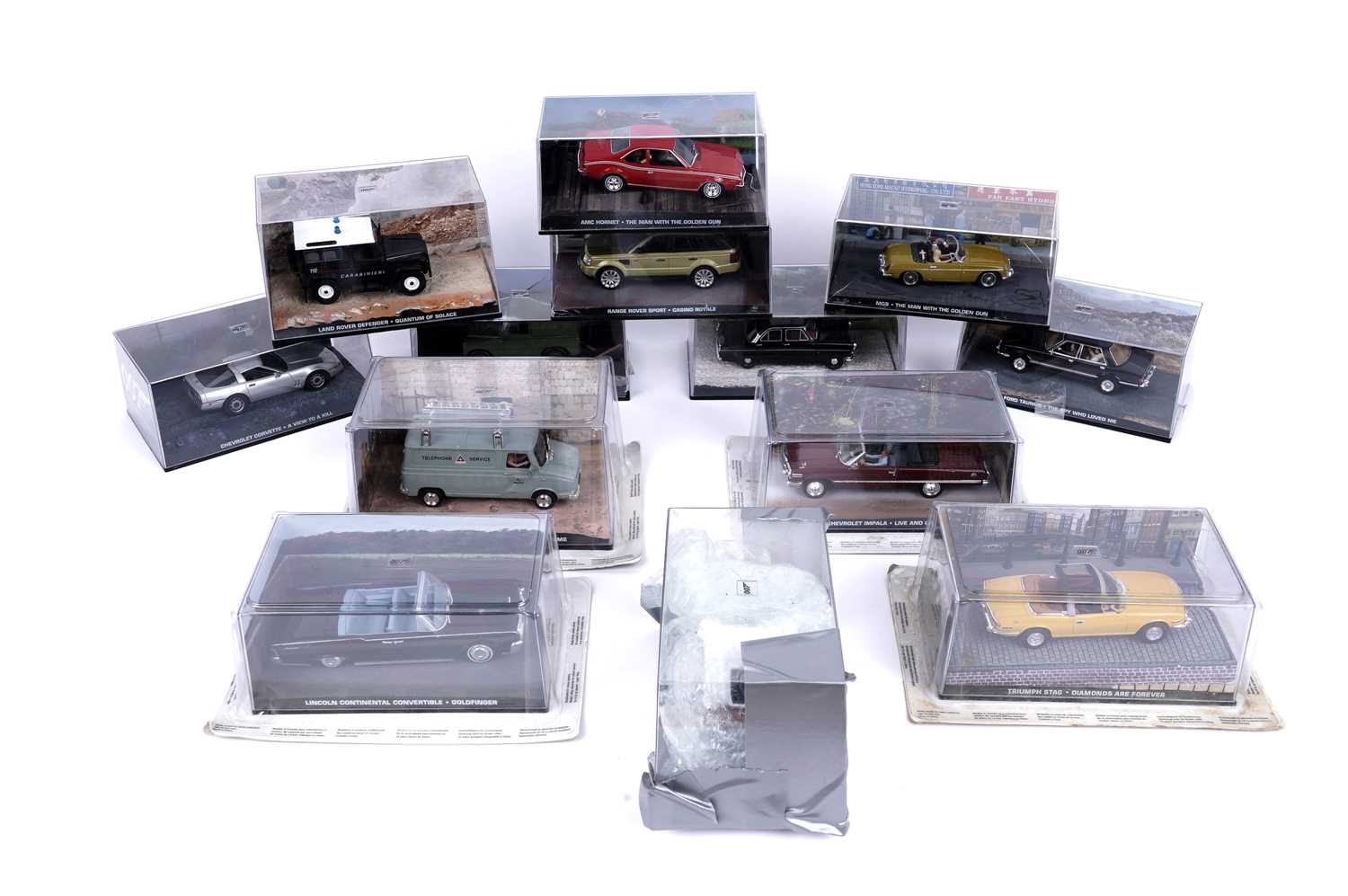 Lot 175 - ﻿A collection of diecast James Bond 007 model vehicles