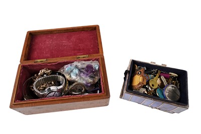 Lot 701 - ﻿A selection of collectibles including: a selection of 20th Century medals