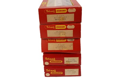 Lot 41 - A selection of 00-gauge model locomotives and tenders; and a selection of other model vehicles