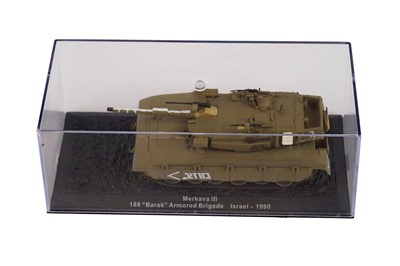 Lot 128 - A collection of twenty-two cased DeAgostini diecast scale model tanks