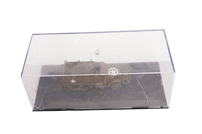 Lot 133 - A collection of twenty-two cased DeAgostini diecast scale model tanks