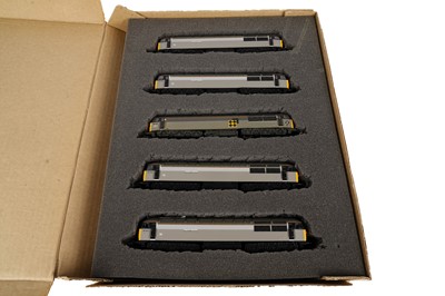 Lot 82 - Five Hornby 00-gauge diesel electric model locomotives; and six other coaches