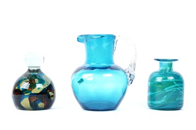 Lot 489 - A collection of contemporary glassware