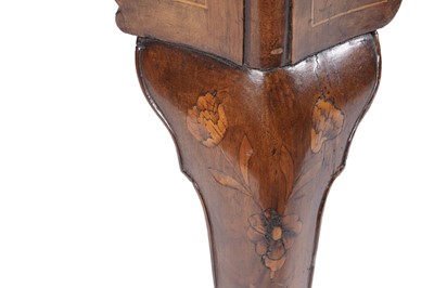 Lot 89 - An early 19th Century Dutch walnut marquetry lowboy