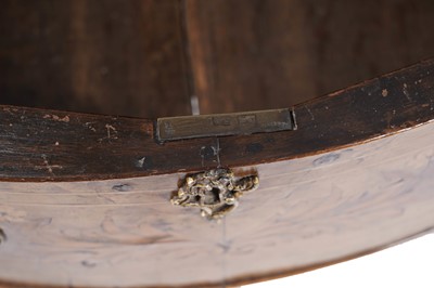 Lot 89 - An early 19th Century Dutch walnut marquetry lowboy