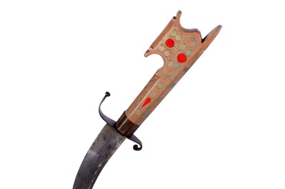 Lot 134 - A selection of knives; and other items