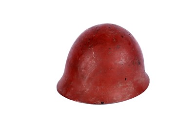 Lot 196 - A Second World War Japanese type 90 steel combat helmet