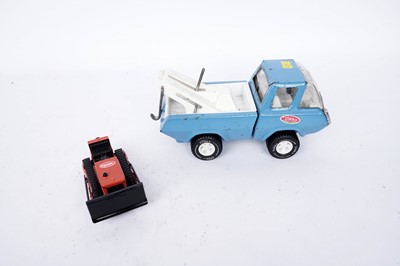 Lot 186 - Six Tonka toy vehicles; and other toys