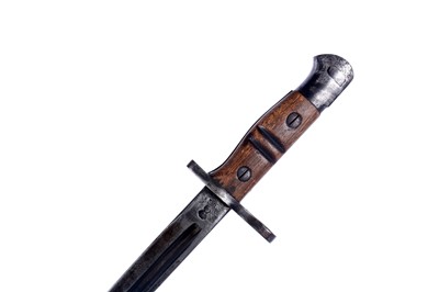 Lot 119 - French and US pattern bayonets