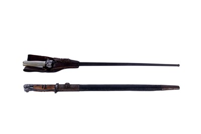 Lot 119 - French and US pattern bayonets