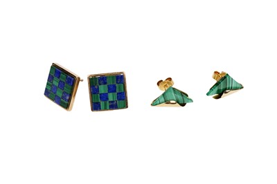 Lot 753 - Two pairs of earrings