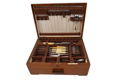 Lot 938 - ﻿A 20th Century oak canteen and an assortment of silver plated cutlery