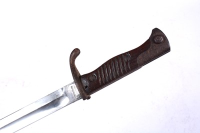 Lot 99 - A German First World War model 98/05 Mauser bayonet