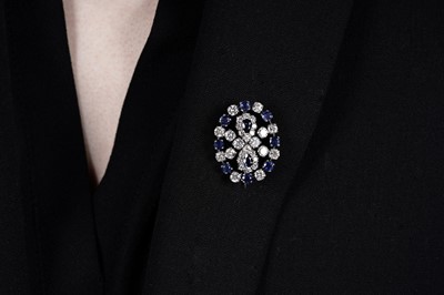 Lot 690 - A sapphire and diamond brooch