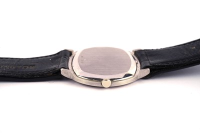 Lot 539 - Audemars Piguet: an 18ct white gold cased lady's wristwatch