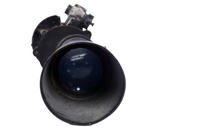 Lot 209 - A Canadian Kodak Co. gun sighting telescope; a kukri; and a horn
