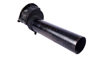 Lot 209 - A Canadian Kodak Co. gun sighting telescope; a kukri; and a horn