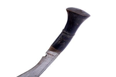 Lot 209 - A Canadian Kodak Co. gun sighting telescope; a kukri; and a horn