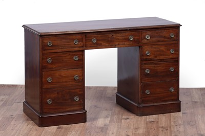 Lot 435 - A Victorian mahogany pedestal kneehole desk