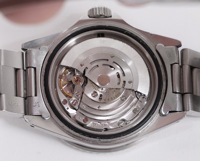 Lot 535 - Rolex Oyster Perpetual Date Submariner: a stainless steel cased automatic wristwatch