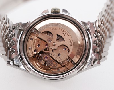 Lot 519 - Omega Admiralty: a stainless-steel cased wristwatch