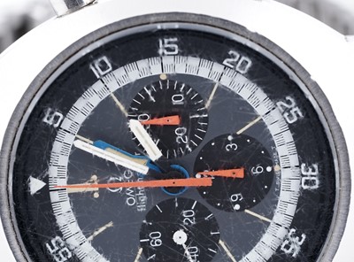 Lot 447 - Omega Flightmaster: a stainless steel cased chronograph wristwatch