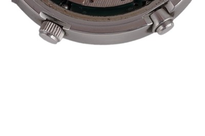 Lot 561 - Seiko Sports 100 'Ripley': a stainless-steel cased chronograph wristwatch