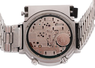 Lot 561 - Seiko Sports 100 'Ripley': a stainless-steel cased chronograph wristwatch