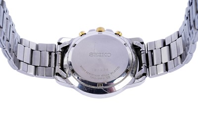 Lot 562 - Seiko 100M: a stainless steel cased automatic chronograph wristwatch