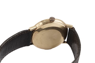 Lot 501 - Omega: an 18ct yellow gold cased automatic wristwatch