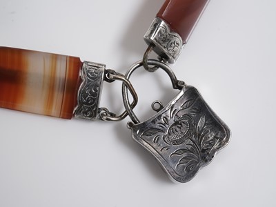 Lot 668 - A selection of Scottish silver jewellery