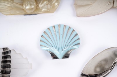 Lot 1509 - 1930s Art Deco seashell-inspired dress clips and buckles