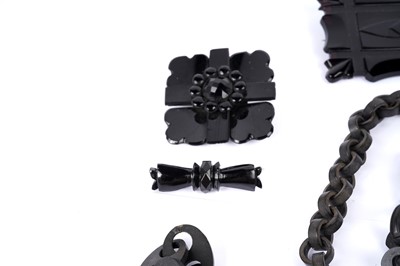 Lot 1495 - Late Victorian jet, and French jet brooches, chains and a choker